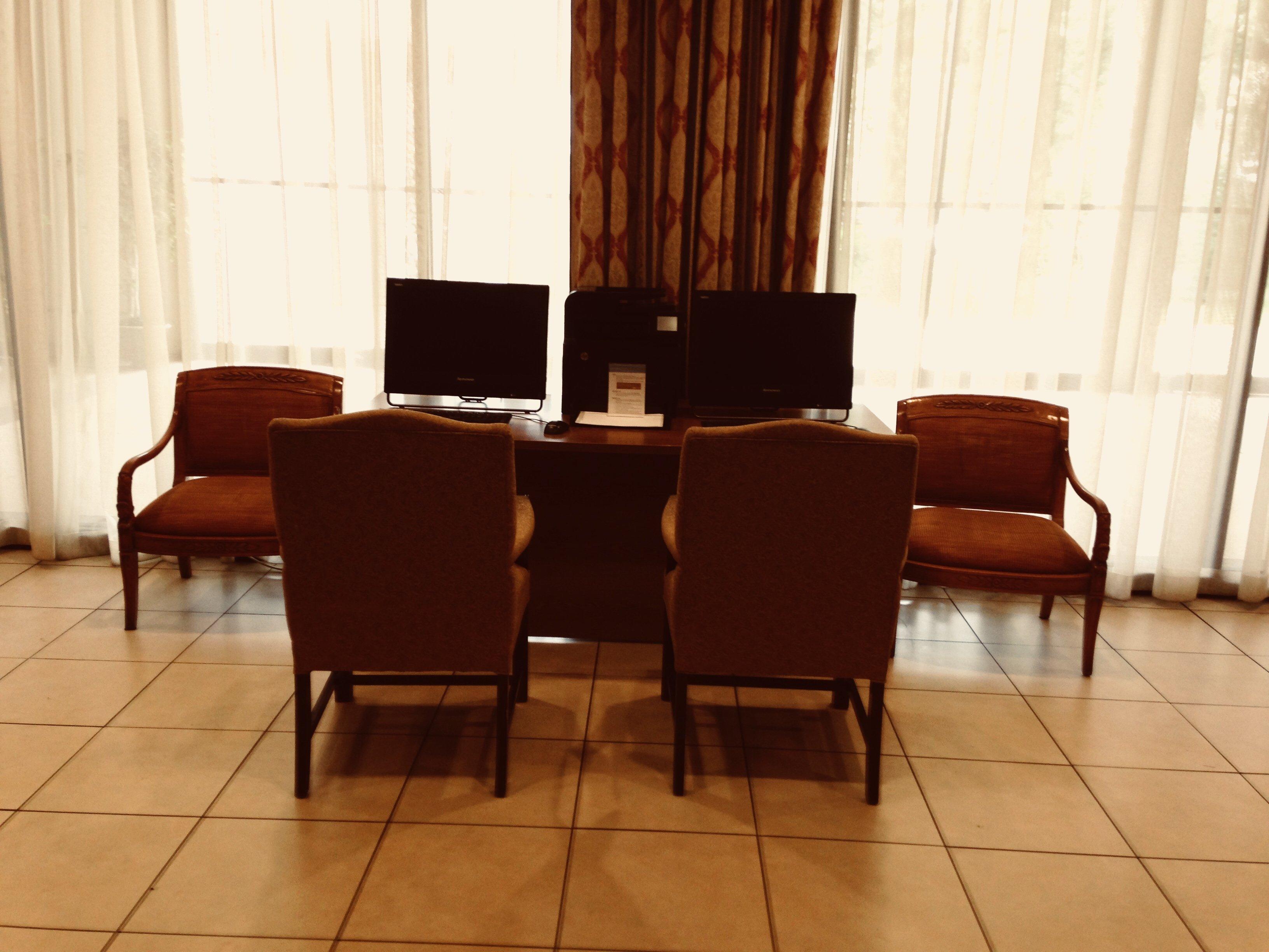 Holiday Inn & Suites Pittsfield-Berkshires By Ihg Ngoại thất bức ảnh