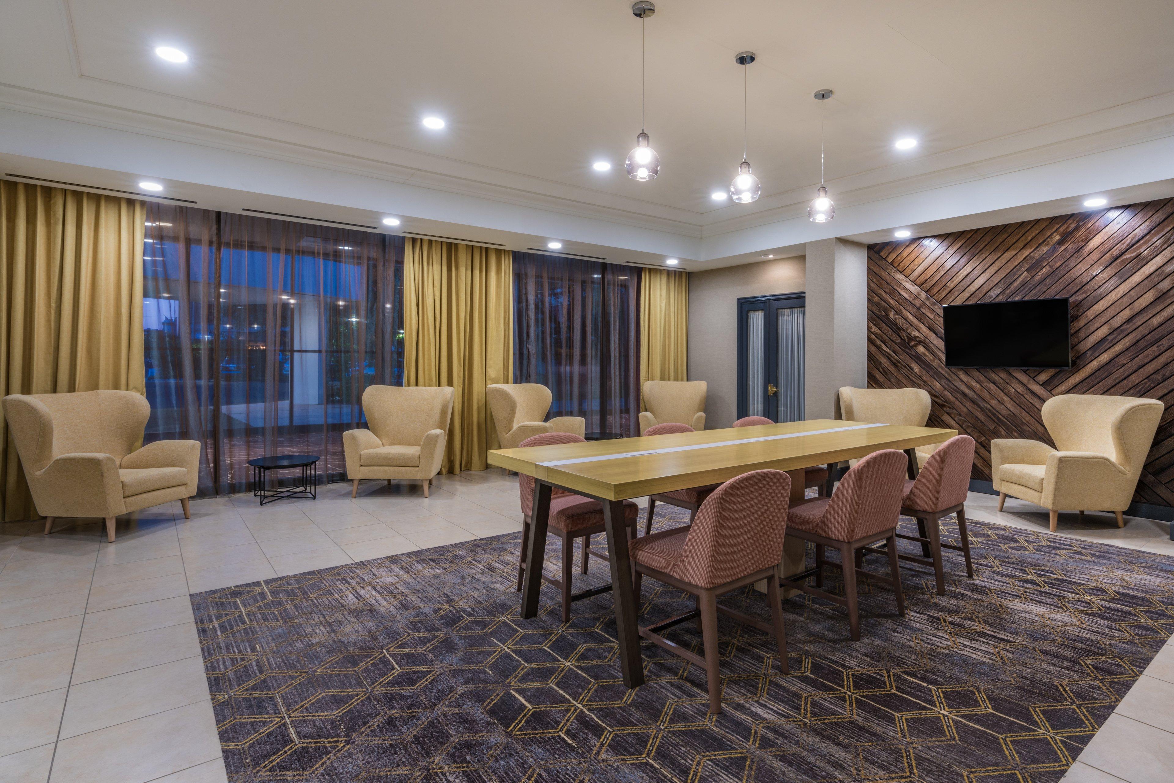 Holiday Inn & Suites Pittsfield-Berkshires By Ihg Ngoại thất bức ảnh